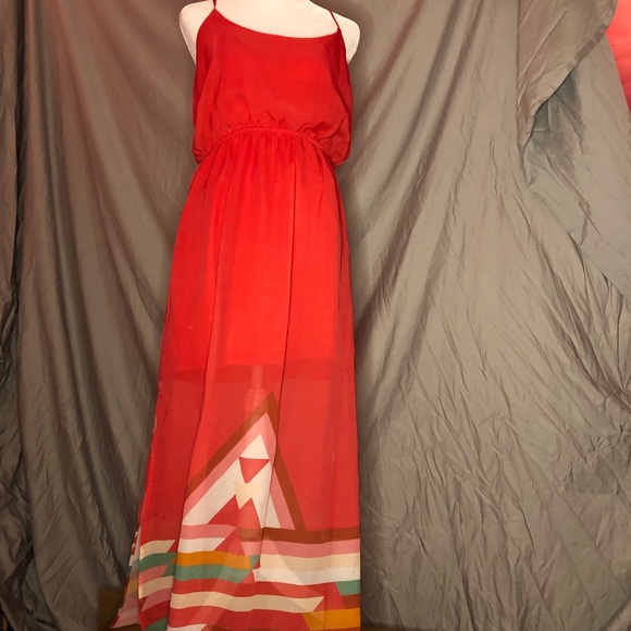 Cutest maxi dress! - Picture 2 of 7